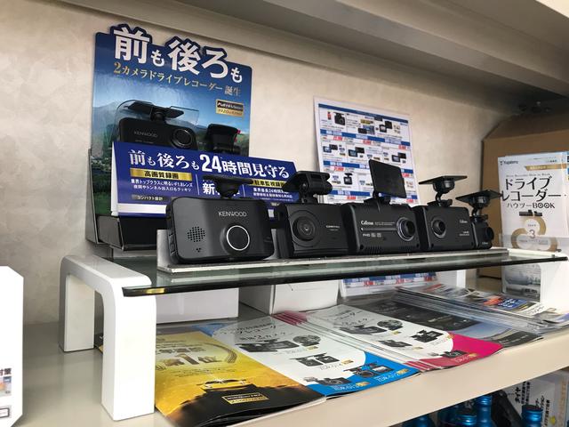 人気のドラレコ販売、取付しています（お取り寄せ）