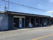 大切なお車を長く、快適にご利用いただくため、細心の注意をはらって点検・整備いたします。