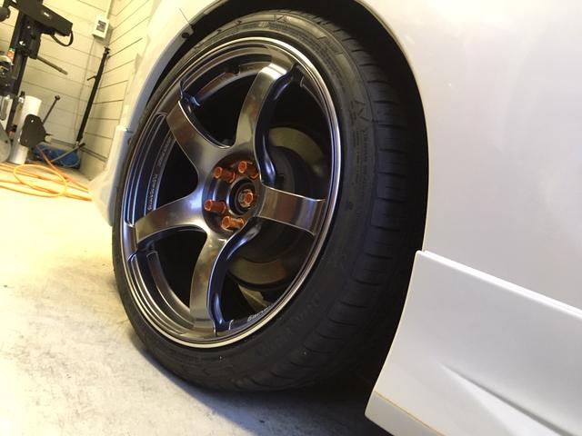 トヨタ 86 タイヤホイールセット取り付け ADVAN Racing TC-4 18 トヨタ 86 タイヤホイールセット取り付け ADVAN Racing TC-4 18