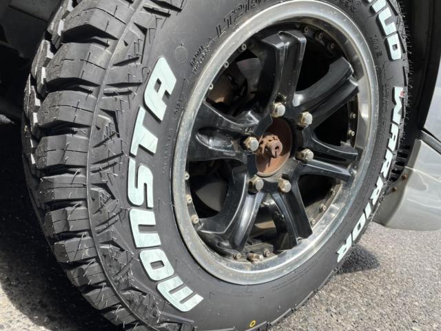 ハイエース タイヤ交換 MONSTA MUD WARRIOR LT215/70R16 107/105Q