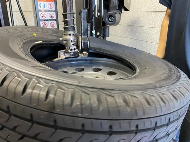 ハイエース タイヤ交換 BRIDGESTONE ecopia R710 195/80R15 ハイエース タイヤ交換 BRIDGESTONE ecopia R710 195/80R15