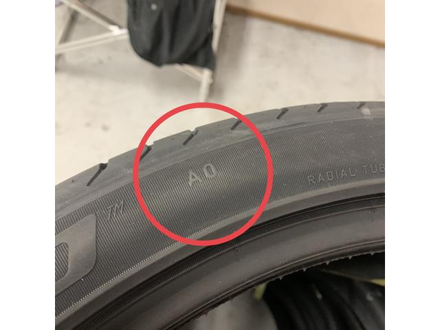 アウディ A7 タイヤ交換 パンク