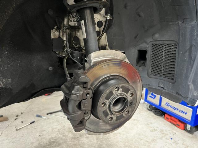 BMWアクティブハイブリット3 Mパフォーマンスブレーキ!!|グー