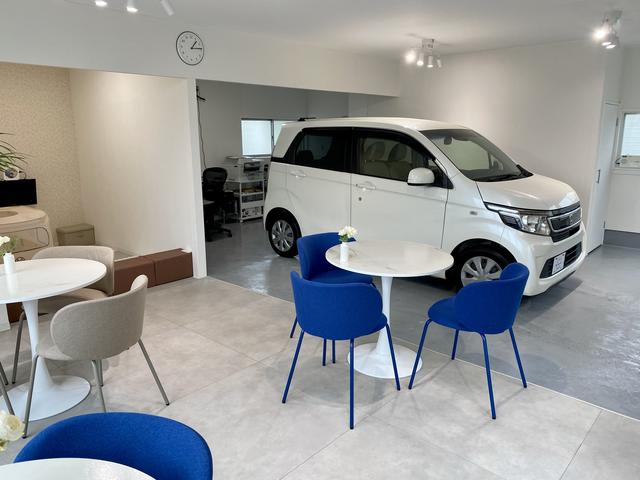 当店は、三芳町にございます！中古車の販売から整備まで行っております。パーツの取り付けもお任せください