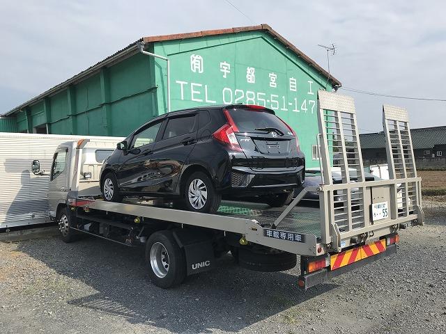 積載車完備。納車引き取りはもちろん、万が一の事故引き上げにも対応。