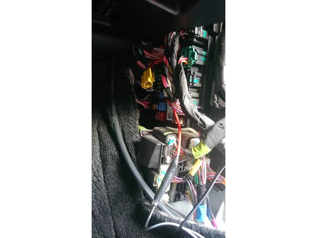 テスラ モデルs ドラレコ 取付 八王子 グーネットピット