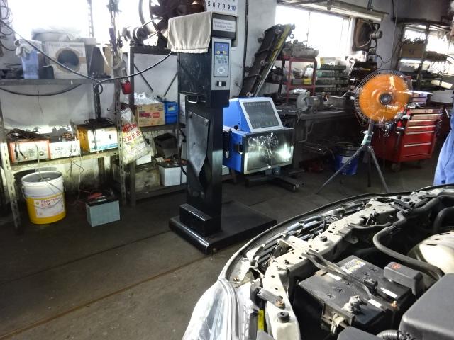 すれ違い前照灯ライトテスターで車検に対応。