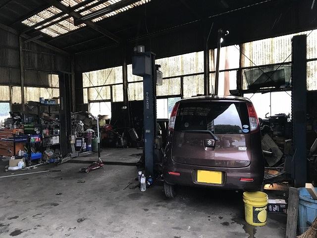 新栄自動車整備工場4