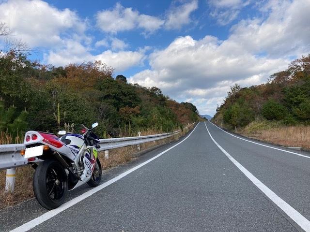 ＨＴ８１　スイフトスポーツ＆ＨＯＮＤＡ　ホーネット２５０＆ＺＣ３２　スイフトスポーツ！【山口県　防府市で持込でのパーツ取付・タイヤ交換・ナビ・ＥＴＣ・ドライブレコーダー等の取付は　タイヤガレージナカムラ　へ！】