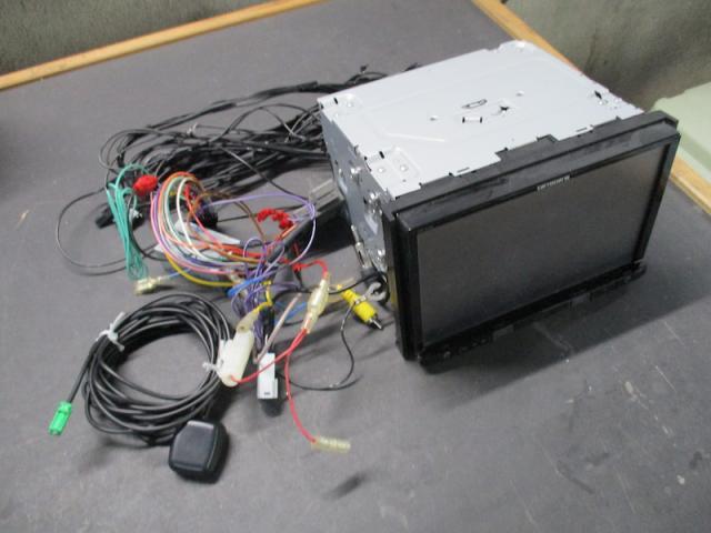 レーダー探知機　インストール＆カーナビ　アンインストール！【山口県　防府市で持込でのパーツ取付・タイヤ交換・ナビ・ＥＴＣ・ドライブレコーダー等の取付は　タイヤガレージナカムラ　へ！】