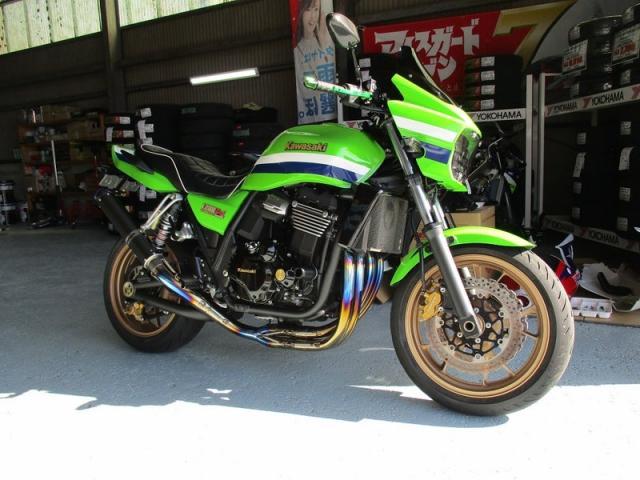 ＺＲＸ１２００ダエグ　オイル交換などなど！【山口県　防府市で持込でのパーツ取付・タイヤ交換・ナビ・ＥＴＣ・ドライブレコーダー等の取付は　タイヤガレージナカムラ　へ！】