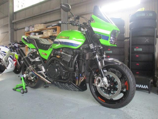 ＫＡＷＡＳＡＫＩ　ＺＲＸ１２００ＤＡＥＧ　完成！【山口県　防府市　持込パーツ取付・タイヤ交換・ナビ・ＥＴＣ・ドライブレコーダー等の取付は　タイヤガレージナカムラ　へ！】