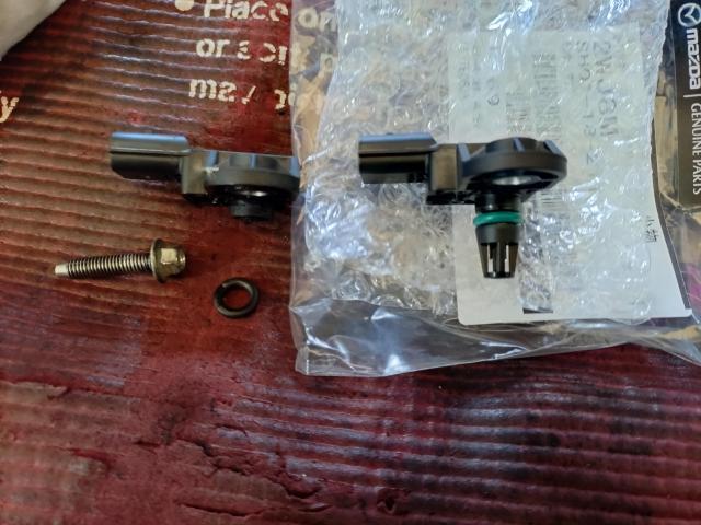 【岡崎市】MAZDA マツダ ATENZA アテンザ GJ2 ディーゼルターボ インテークカーボン除去 スス除去 煤 DPF洗浄 豊田市 西尾市 幸田町 安城市 蒲郡市 三河エリア (株)ＯＷＬ（kkr auto works）