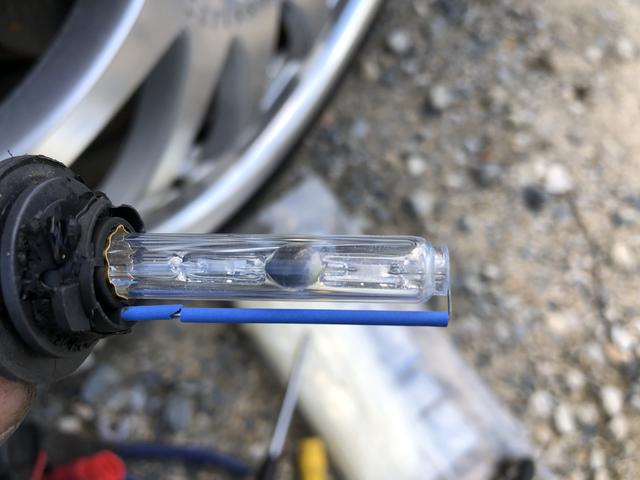TOYOTA　トヨタ　クラウン　２００系