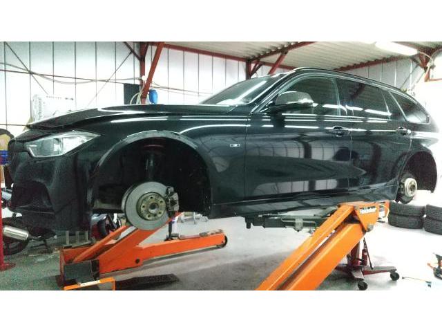 BMW F31 サスペンション交換 ダウンサスから純正へ 相模原 厚木 BMW F31 サスペンション交換 ダウンサスから純正へ 相模原 厚木