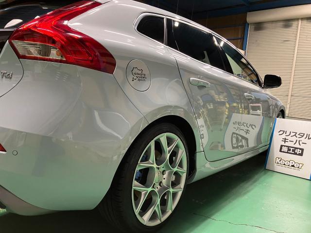 ボルボ　Ｖ４０　クリスタルキーパー　ヘッドライトコーティング　施工　【キーパープロショップ　キーパーラボ　キーパーコーティング　宇都宮　他の地域からのお客様も大歓迎！】