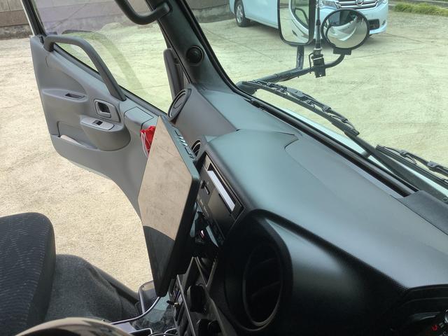 カムロード　ナッツRVクレア　エボリューションオーディオパーツ取付【奈良　大和高田市　橿原市　ナビ　フリップダウンモニター　ドライブレコーダー タイヤ交換　　LED　インテリア張り替え持込パーツ取付ならGOSPELにお問い合わせください】