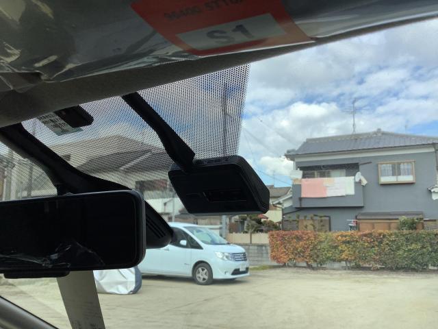セレナe-powerアルパインナビ、リアモニター、スピーカー取付【奈良　大和高田市　橿原 テレビキットナビ　フリップダウンモニター　ドライブレコーダー　タイヤ交換　インテリア張替え　持ち込みパーツ取付ならGOSPELにお問合せください】