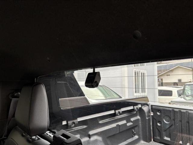 三菱 トライトン ドライブレコーダー取付【奈良 大阪 三重 和歌山 京都ナビ フリップダウンモニタードライブレコーダー タイヤ交換インテリア張り替え持込パーツ取付】ならGOSPELにお問い合わせ下さ