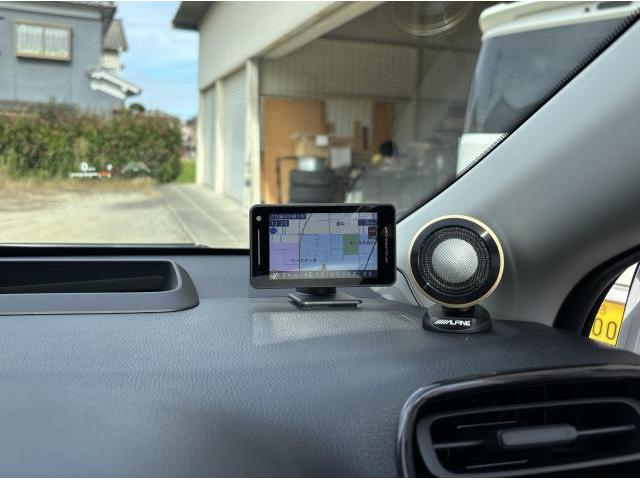 トヨタ　新型アクア　スピーカー　テレビキット　Dルームミラー取付【奈良　大阪　三重　和歌山　京都ナビ　フリップダウンモニタードライブレコーダー タイヤ交換インテリア張り替え持込パーツ取付】ならGOSPELにお問い合わせ下さい。