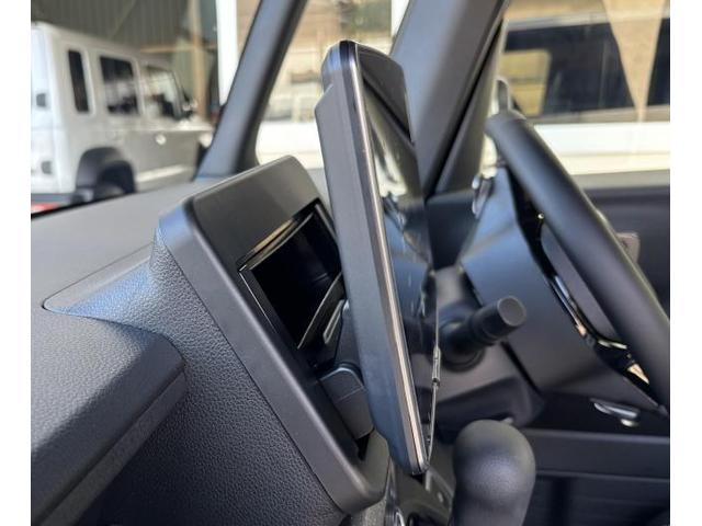 ホンダ(JF5/JF6系)Ｎ－ＢＯＸカスタム　ディスプレイオーディオ　ドラレコ【奈良　大阪　三重　和歌山　京都ナビ　フリップダウンモニタードライブレコーダー タイヤ交換インテリア張り替え持込パーツ取付】ならGOSPELにお問い合わせ下さい。