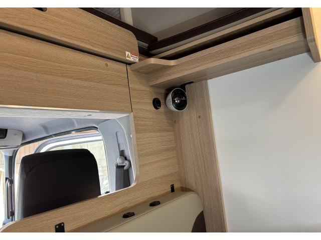 AKATSUKIキャンピングカー　コーナーセンサー、リアスピーカー取付【奈良　大阪　三重　和歌山　京都ナビ　フリップダウンモニタードライブレコーダー タイヤ交換インテリア張り替え持込パーツ取付】ならGOSPELにお問い合わせ下さい