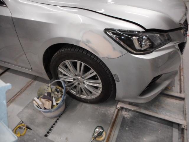 クラウンアスリート　鈑金　塗装　キズ　へこみ直し　修理　三重県　伊賀市　名張市　長谷川鈑金
