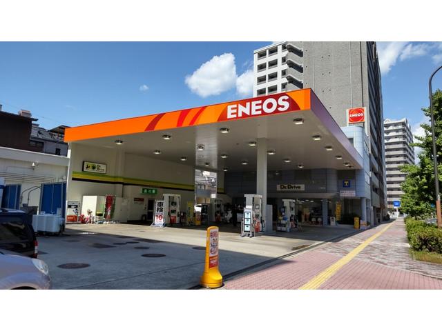 ピッカーズ三宮店