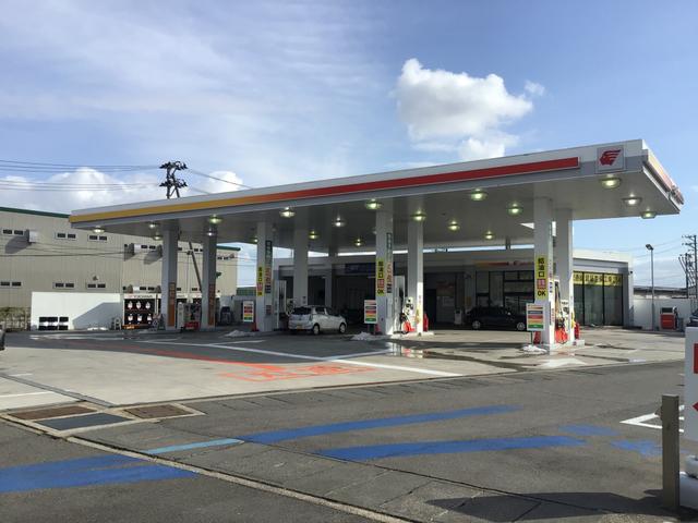 ピッカーズチャームロード西川店