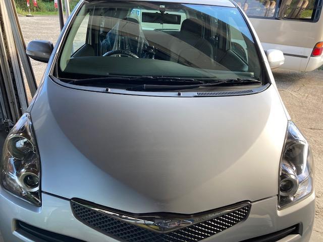 ラクティス　ヘッドライトコーティング作業
