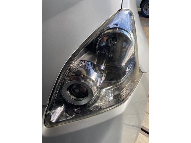 ラクティス　ヘッドライトコーティング作業
