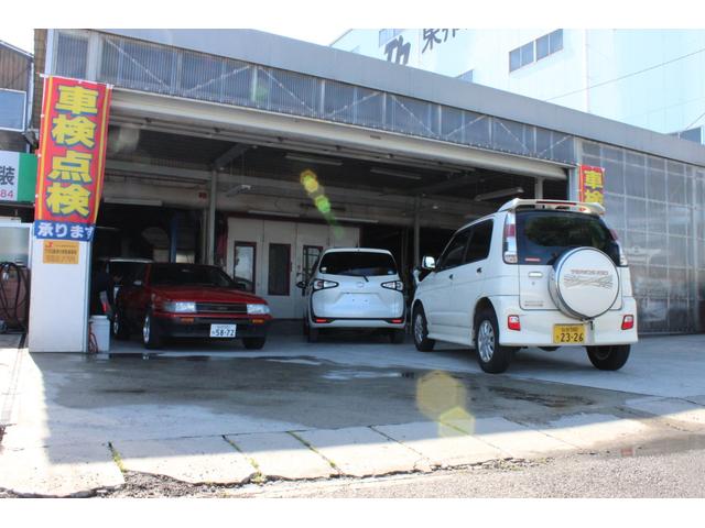 国道４号線沿い、箱堤交差点そばにございます