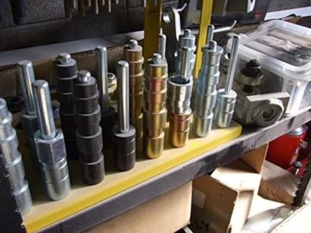 工具類も充実。また常に整理整頓を心掛けております。