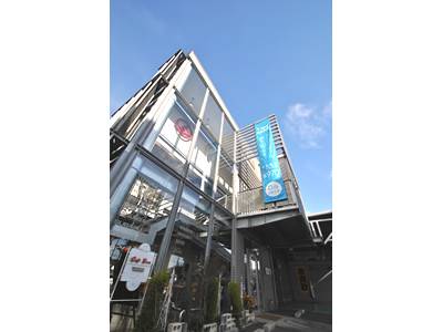 株式会社 オートブロスの画像