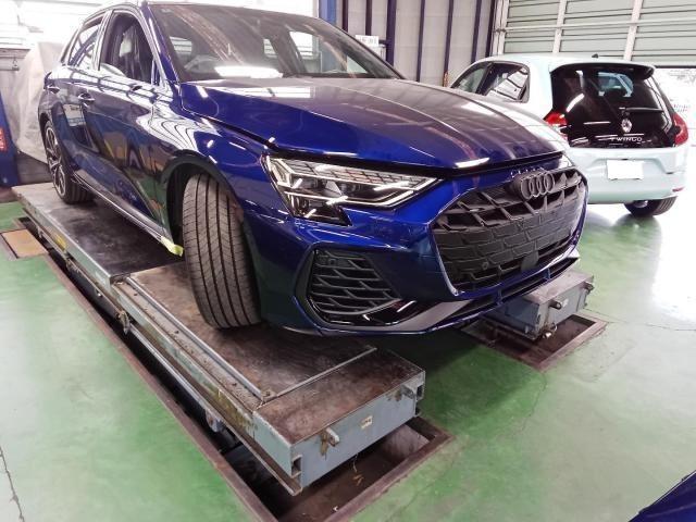 アウディ　Ｓ３　板金・外装補修 パーツ交換　【輸入車・保険修理対応・板金修理お任せ下さい！ あきる野/日の出町/拝島/青梅/羽村/福生/東村山/瑞穂/八王子/多摩/立川/狭山/入間/飯能/】