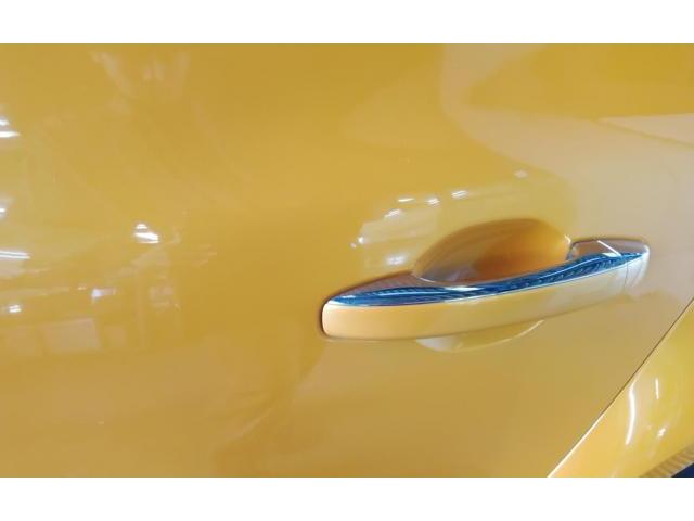 ルノー　メガーヌ　リヤドア・サイドシルカバー　板金・外装補修【輸入車・保険修理対応・板金修理お任せ下さい！ あきる野/日の出町/拝島/青梅/羽村/福生/東村山/瑞穂/八王子/多摩/立川/狭山/入間/飯能】