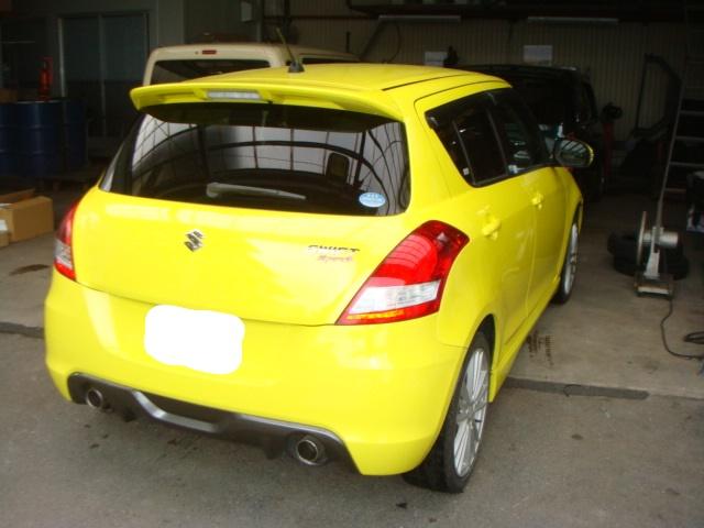 スイフト　スズキ　鈑金