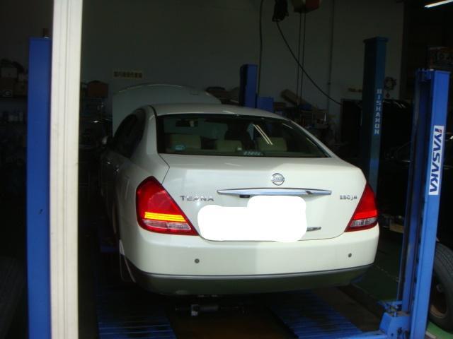 ティアナ　日産　車検　プラグ、ガスケット交換