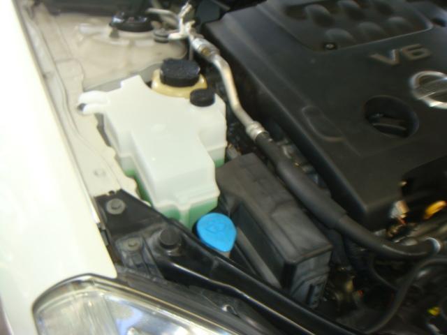 ティアナ　日産　車検　プラグ、ガスケット交換