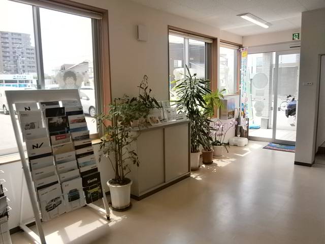 （有）渡部商事11