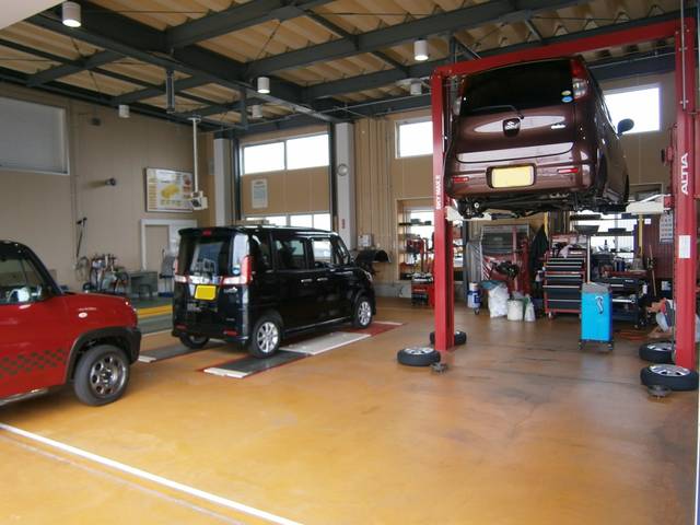 （有）渡部商事18