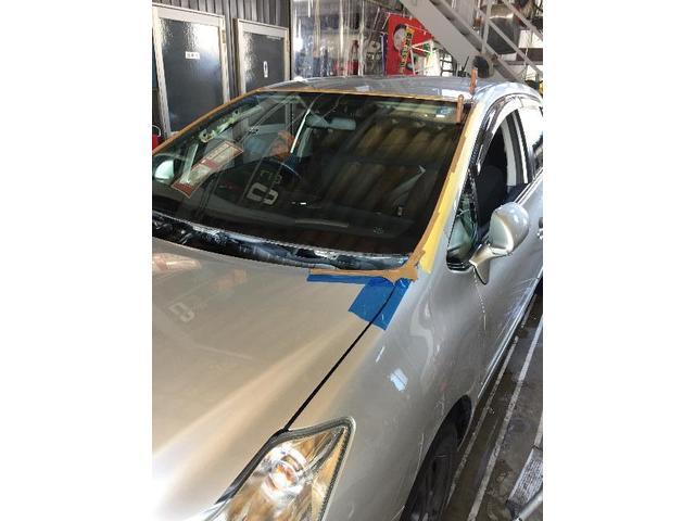 米沢市 車修理 板金塗装 板金修理 キズヘコみ直し ガラス交換 トヨタ ブレイド