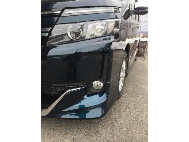 米沢市  バンパー修理 トヨタ ヴォクシー エアロ塗装 板金塗装 板金修理