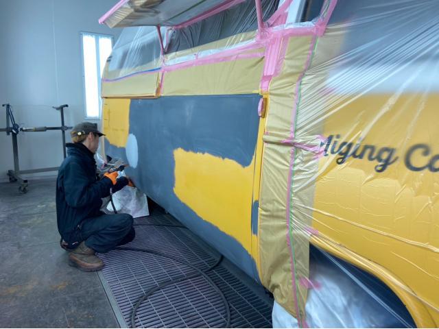 米沢市　レストア　旧車　鈑金塗装
