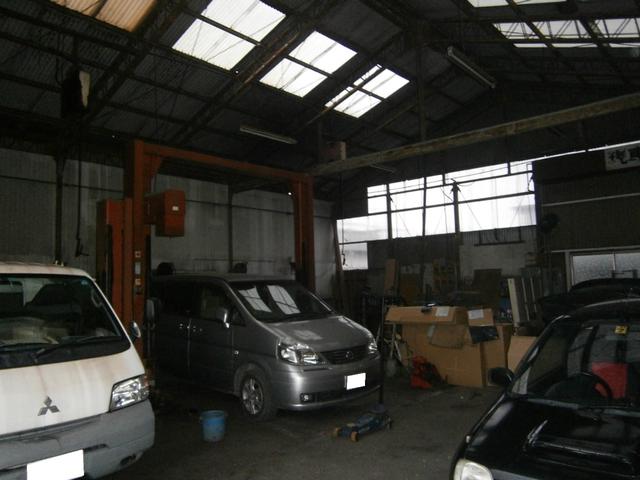 （有）トミナガモータース3