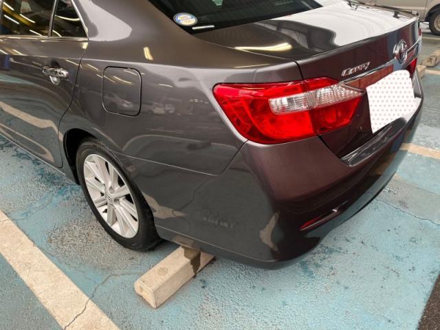 トヨタ　カムリ　最短1日で完成！　リアバンパー　キズ・へこみ直し