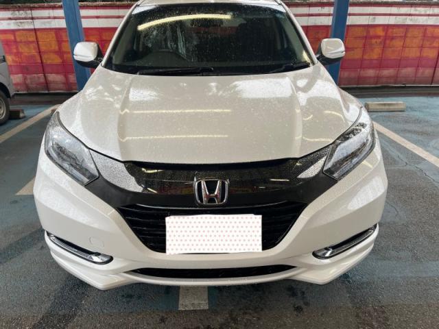 ホンダ　ヴェゼル　保険修理　フロント事故　キズ・へこみ直し　深谷市カーコンビニ倶楽部