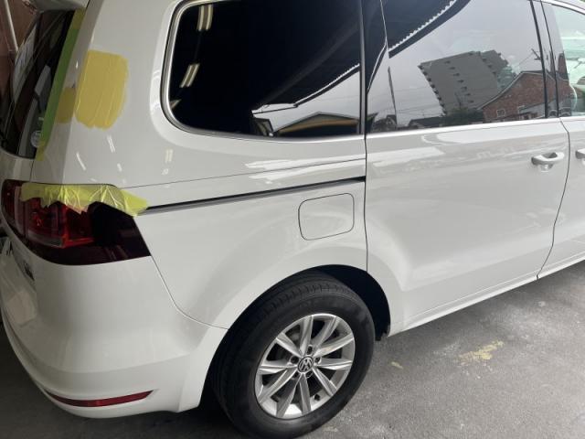 フォルクスワーゲン　シャラン　輸入車のクォーター　キズ・へこみ直し　深谷市輸入車板金