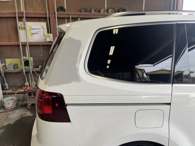 フォルクスワーゲン　シャラン　輸入車のクォーター　キズ・へこみ直し　深谷市輸入車板金