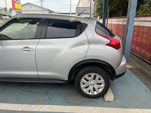 日産　ジューク　左リヤドア・左センターマットガード交換キズ・へこみ直し　深谷市